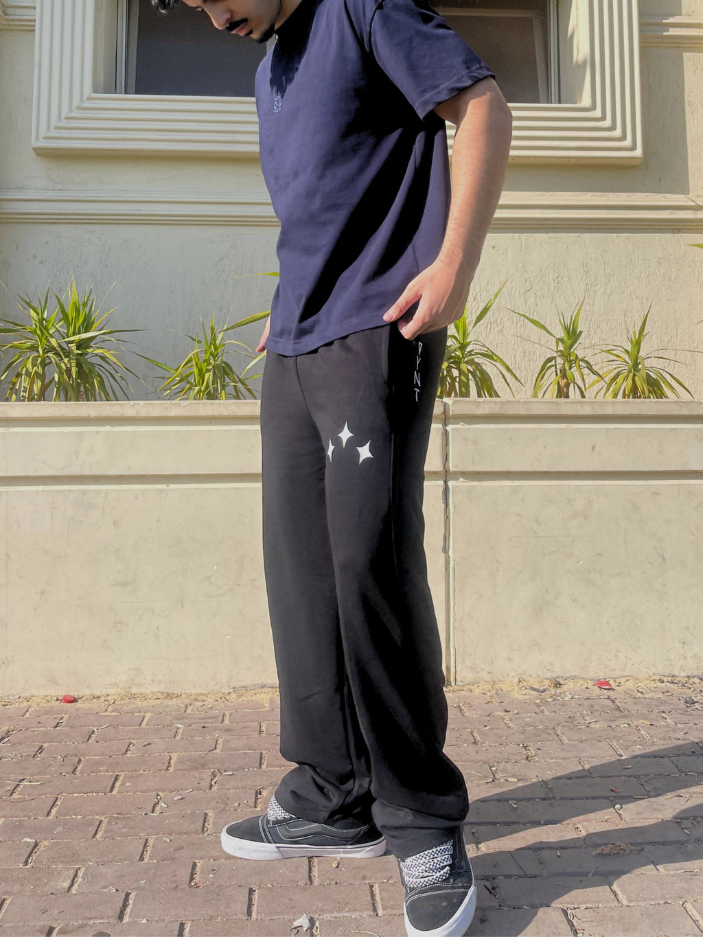 Motion Lightweight Sweatpants